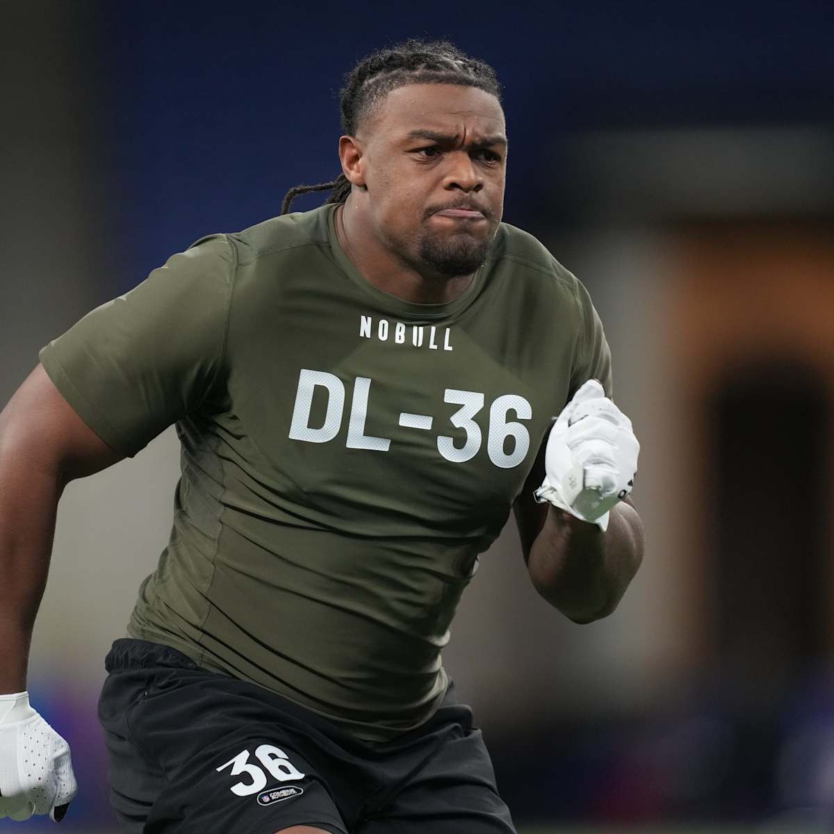 Jacksonville Jaguars select defensive end Tyler Lacy with No. 130 pick in  2023 draft