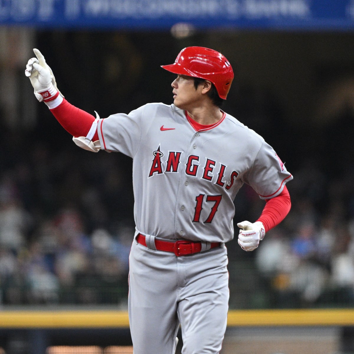 Shohei Ohtani and Angels make dubious history in 7 home-run loss
