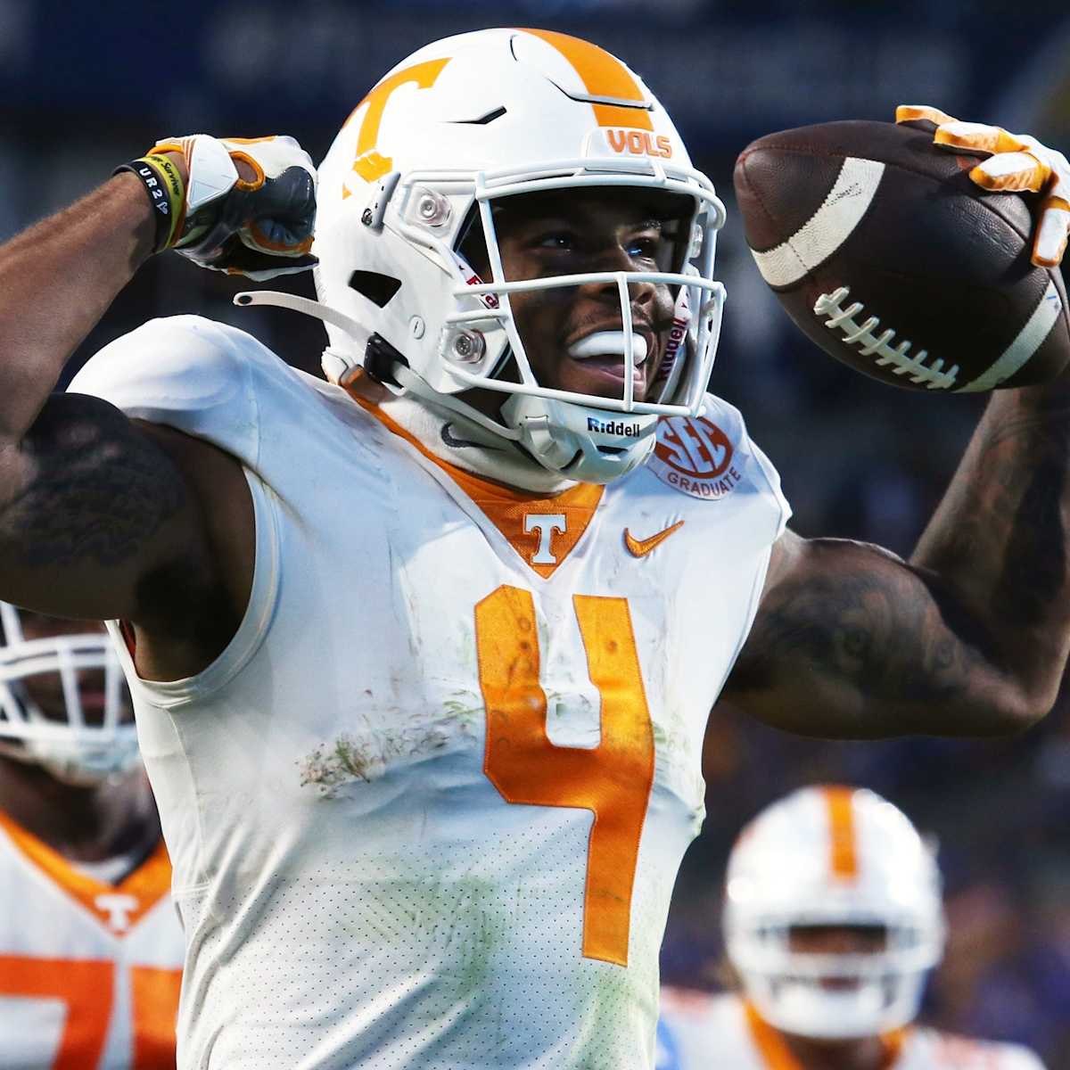 BREAKING: The Cleveland Browns select Tennessee WR Cedric Tillman