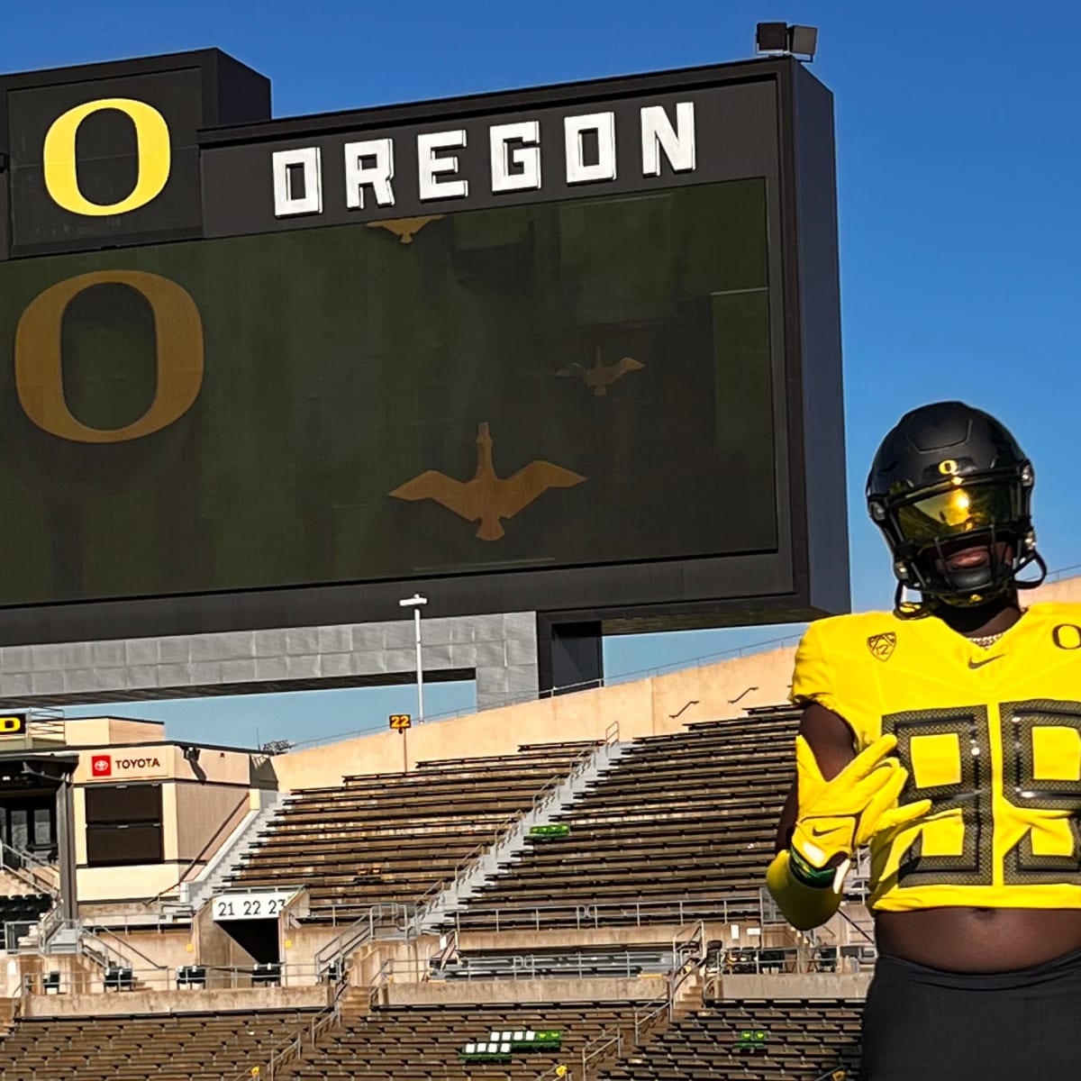 Who's signed, visited? Oregon Ducks 2023 football recruiting update