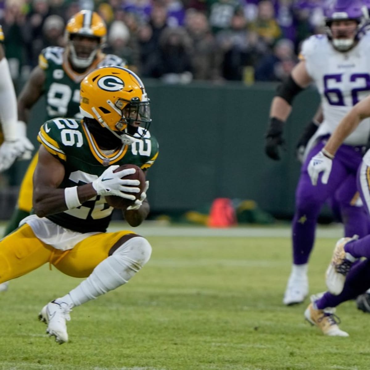 Packers restructure contract of S Adrian Amos to clear cap space