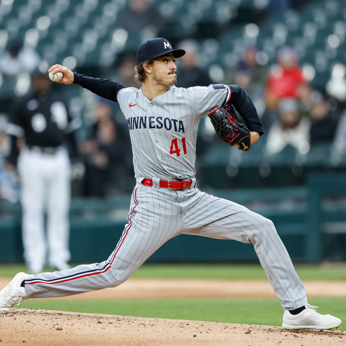 WATCH: White Sox' Andrew Benintendi ties the game in the 9th inning