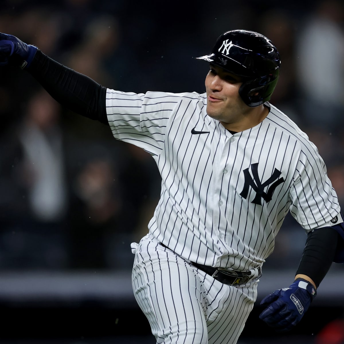 Yankees have 3 options at catcher with Jose Trevino out