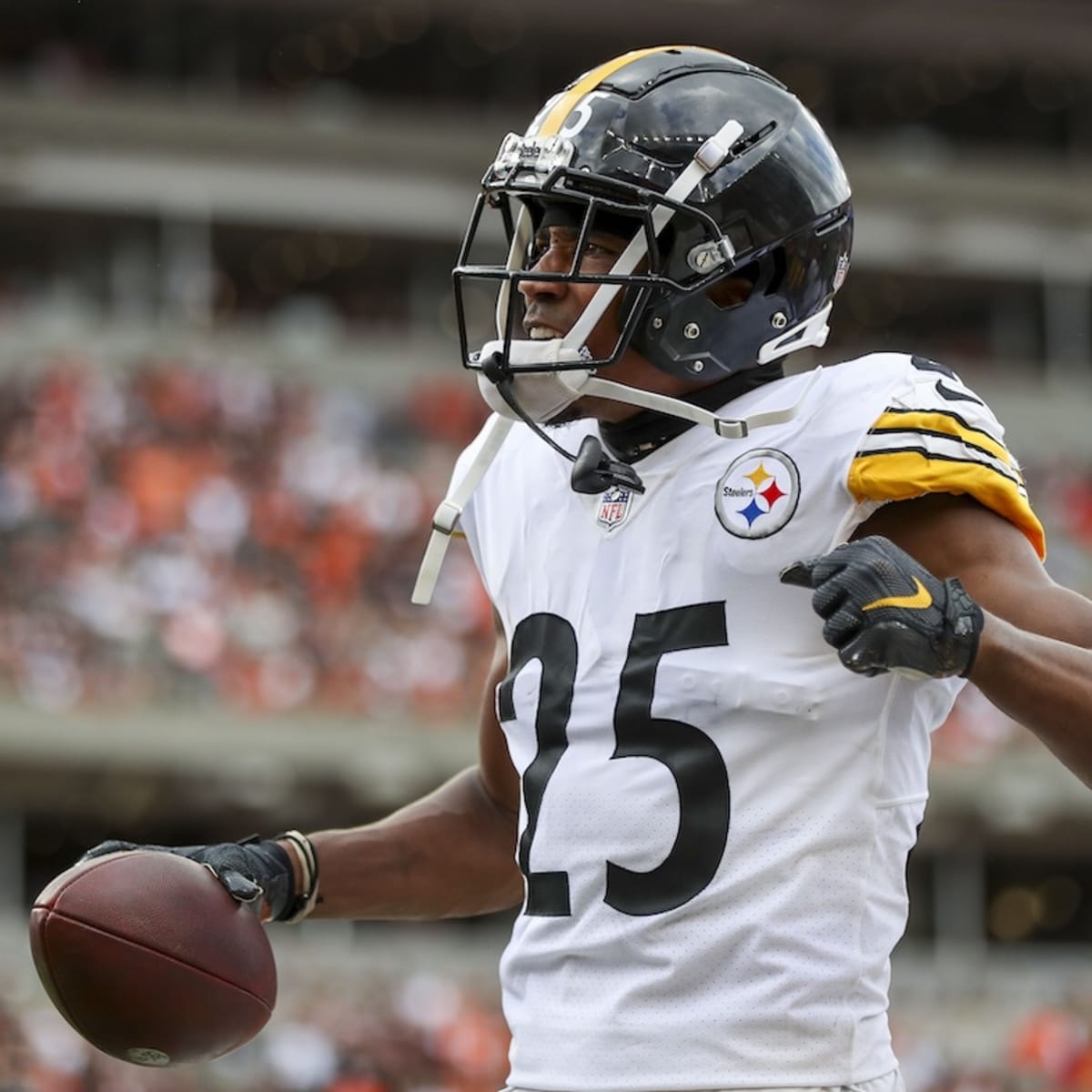 Pittsburgh Steelers Have Two Trade Options for New York Jets - Sports  Illustrated Pittsburgh Steelers News, Analysis and More