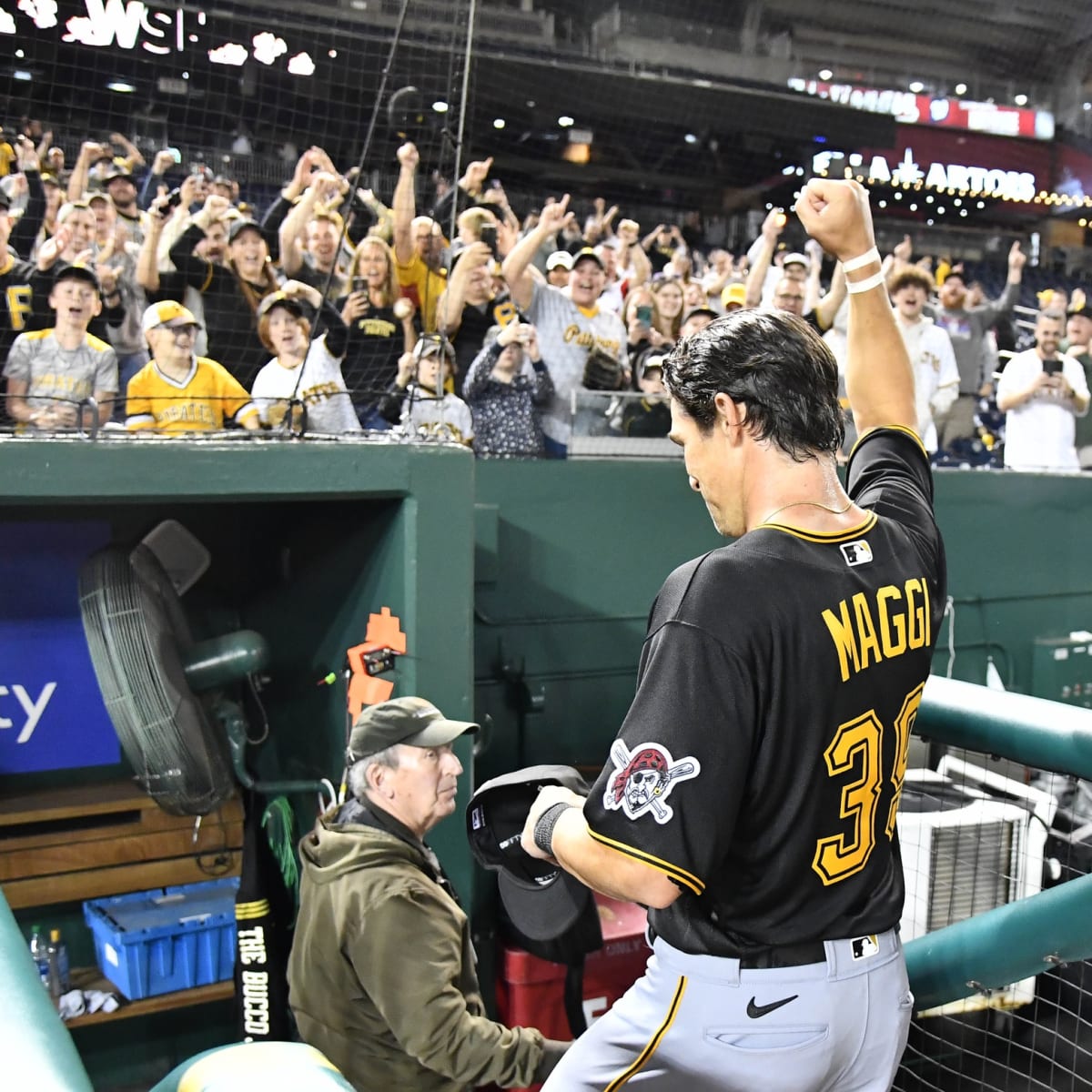  Tales from the Pittsburgh Pirates Dugout: A Collection