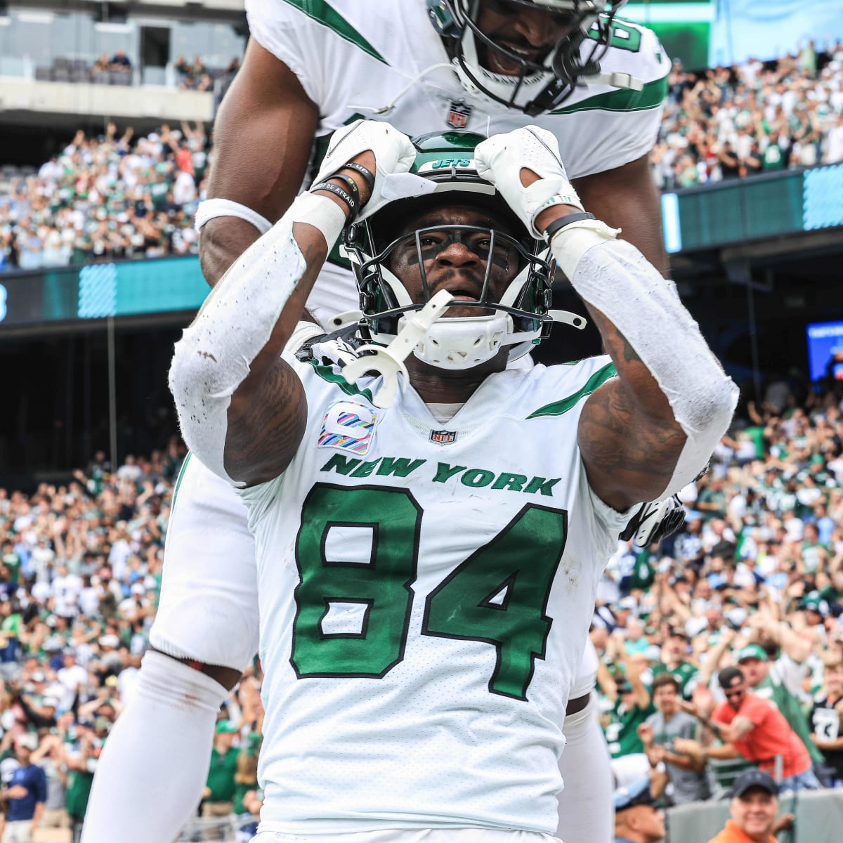 New York Jets WR Denzel Mims Sets Career High Ahead of Trade Deadline -  Sports Illustrated New York Jets News, Analysis and More