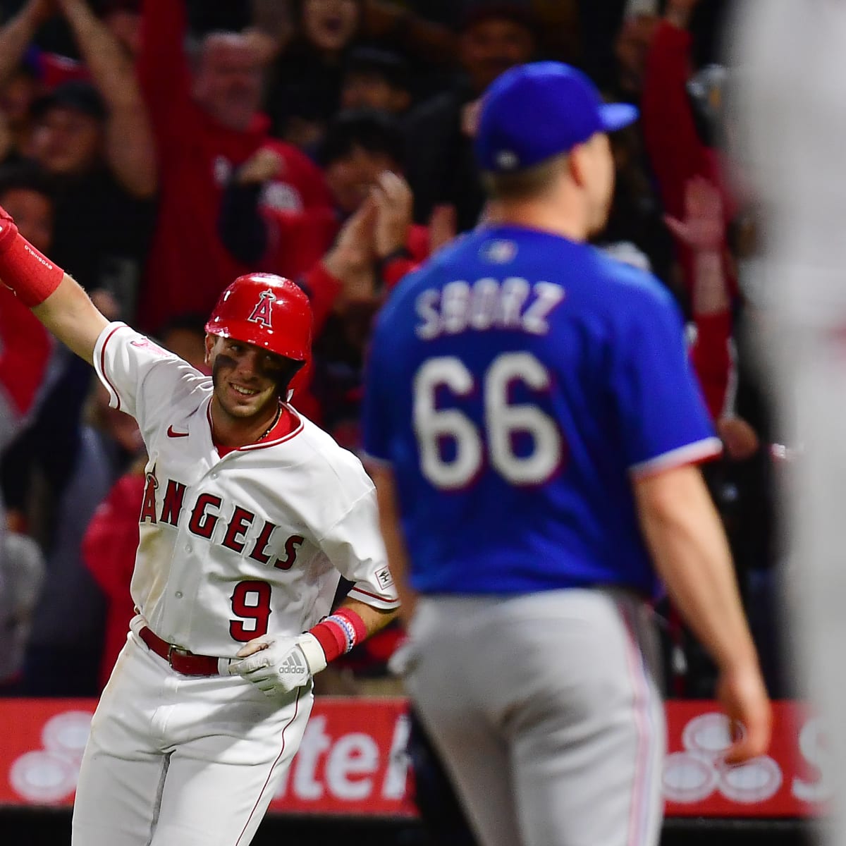 Rangers' bullpen depth tested in loss to Angels