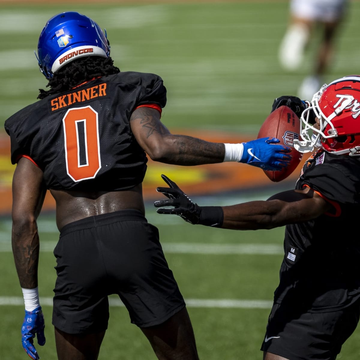 Boise State is back in black: The Broncos bring back their black uniforms