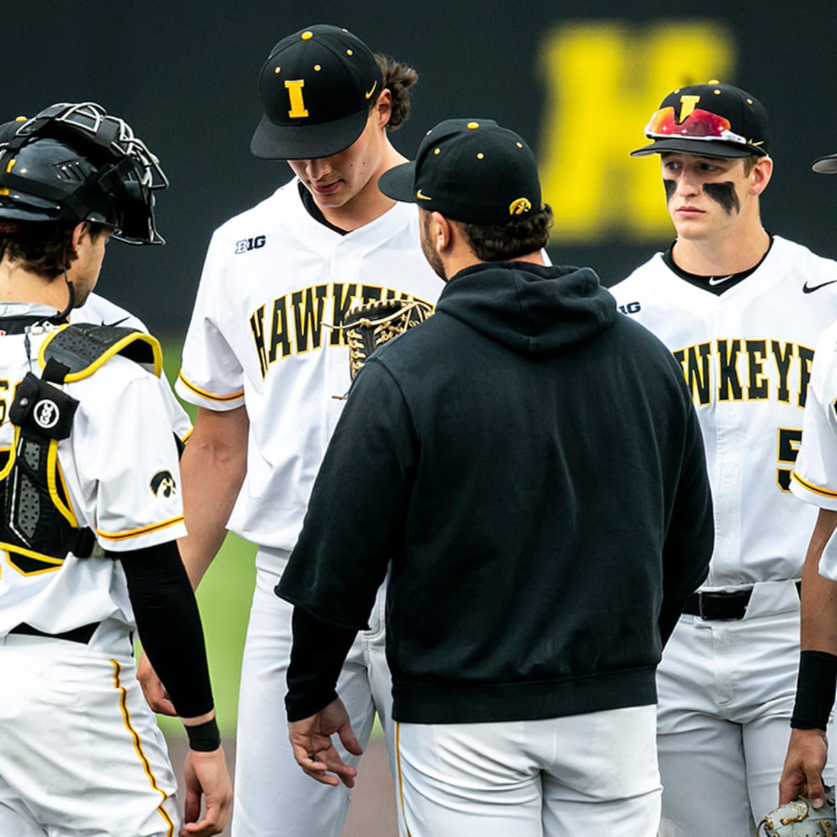 Iowa Baseball Getting Back to Work - Sports Illustrated Iowa Hawkeyes News,  Analysis and More