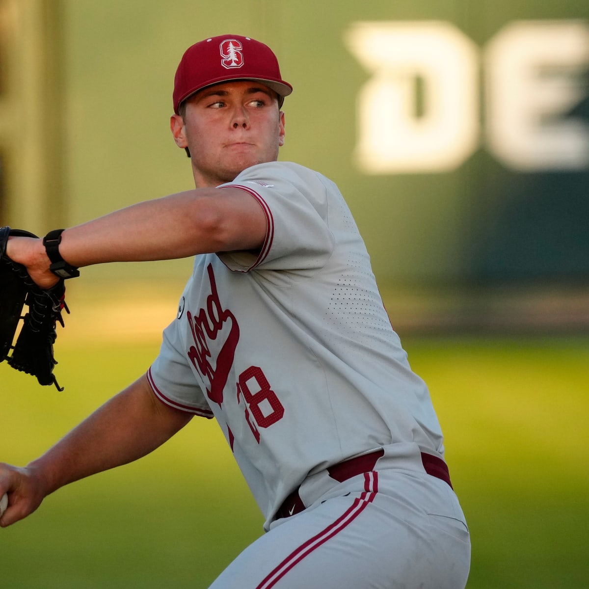 College baseball rankings: 4 Pac-12 teams in Baseball America Top