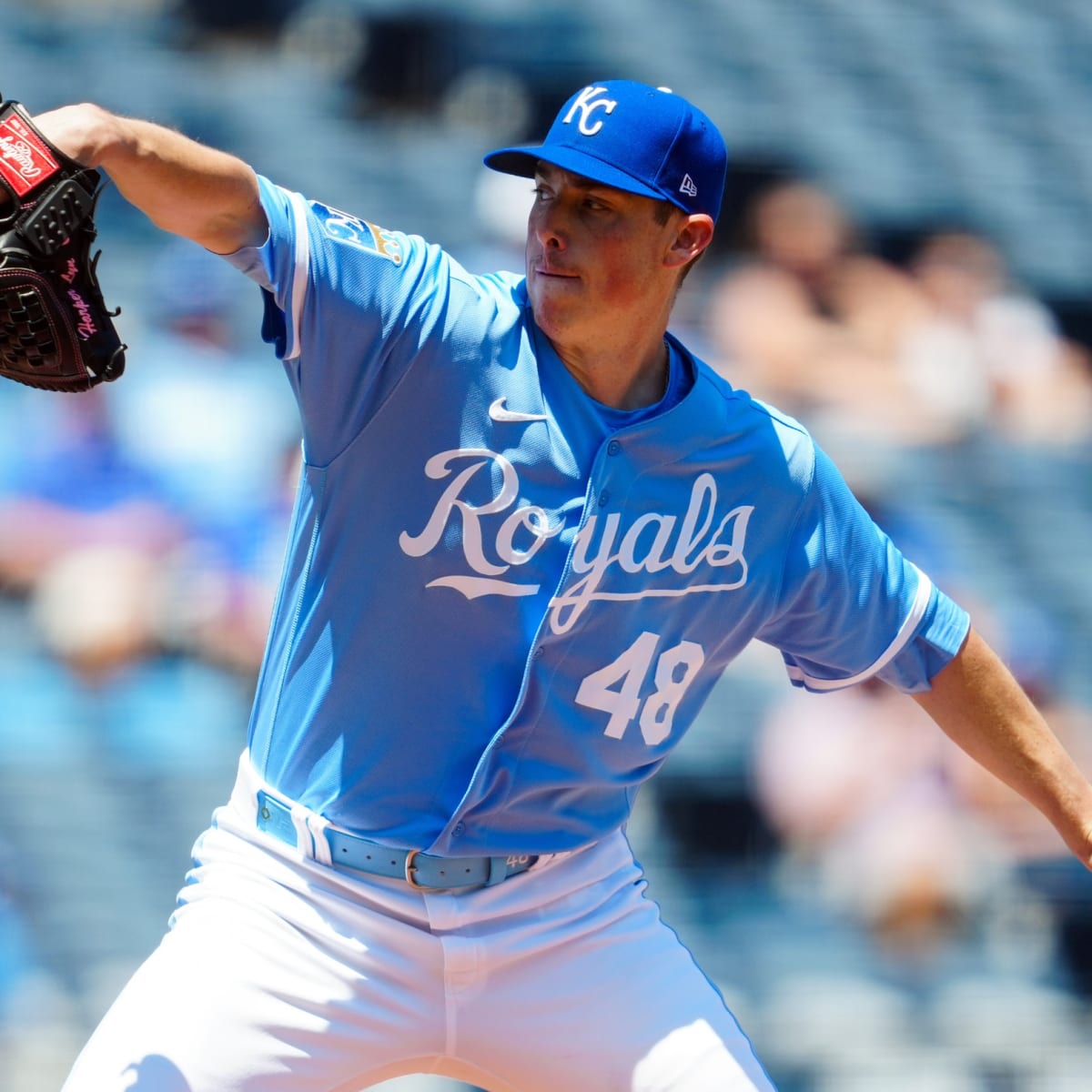 Yarbrough returns from facial fractures, pitches Royals past