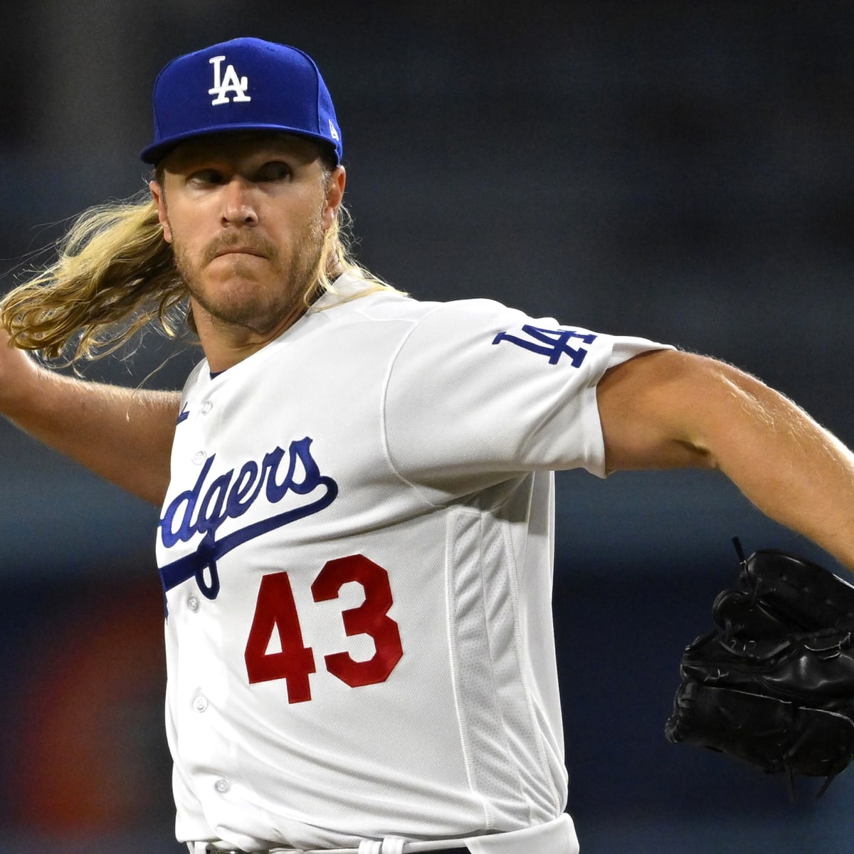 Dodgers sign Noah Syndergaard with chance to revive his career