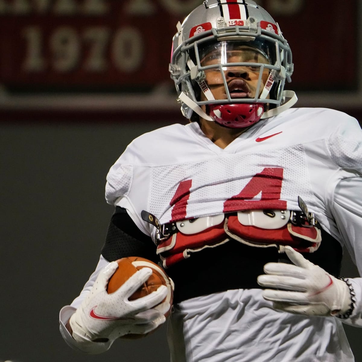 Cleveland Browns LB Sione Takitaki plays football like his hair is on fire