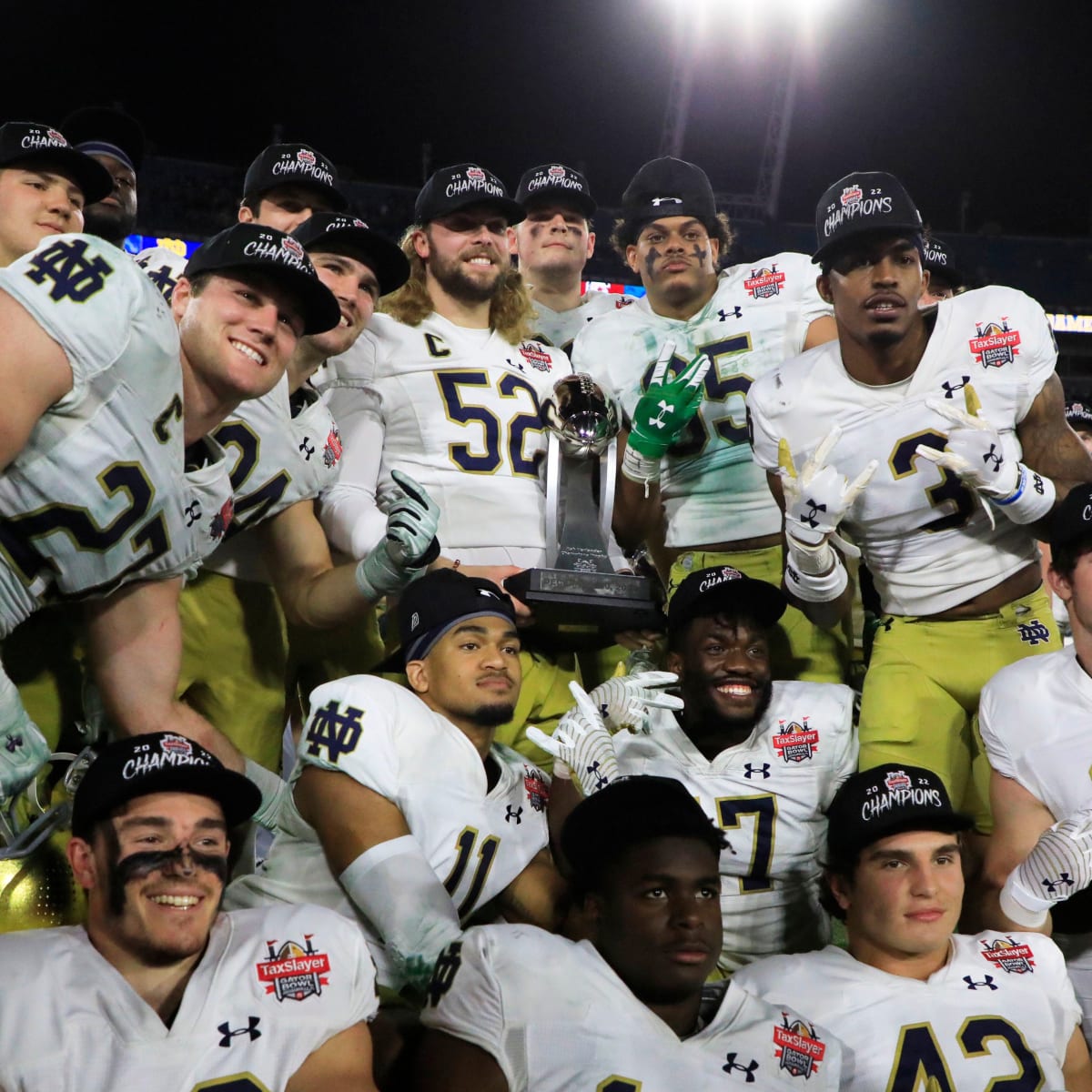 Notre Dame to hit open market after Under Armour deal expires - Sports  Illustrated