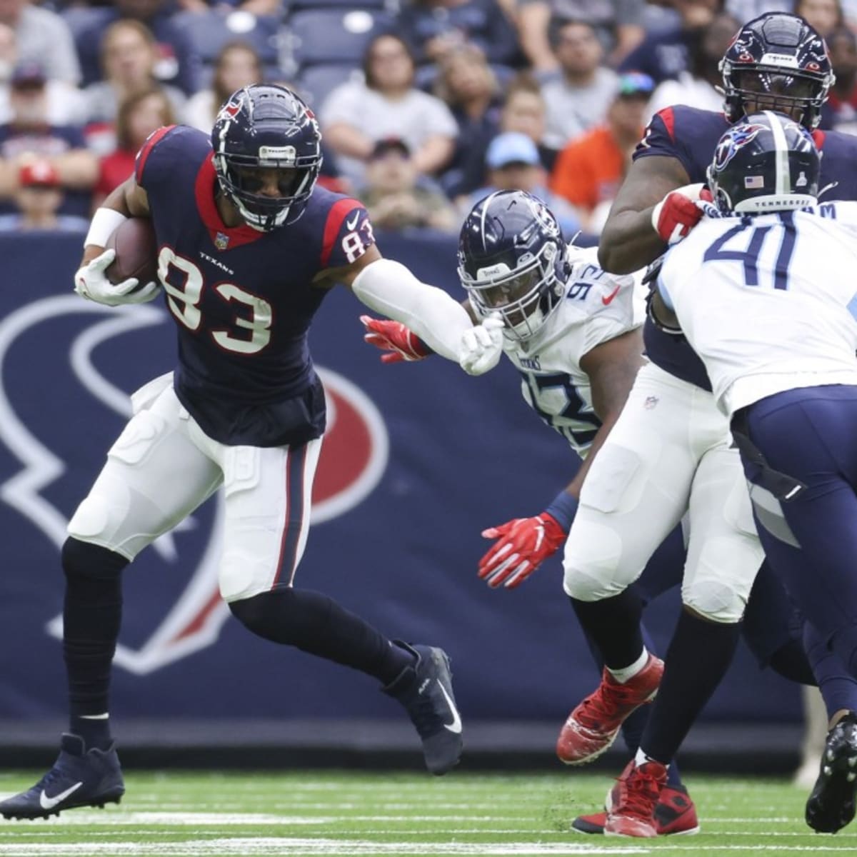 Texans pleased to have TE O.J. Howard help with depth