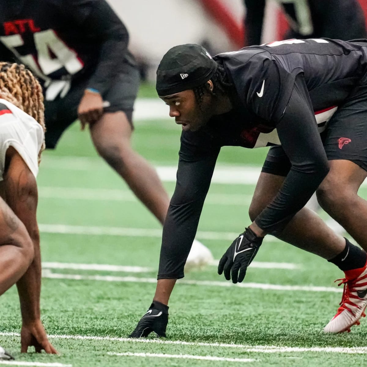 Atlanta Falcons Training Camp Recap: Zach Harrison, Pass Rush Shines in  Pads - Sports Illustrated Atlanta Falcons News, Analysis and More