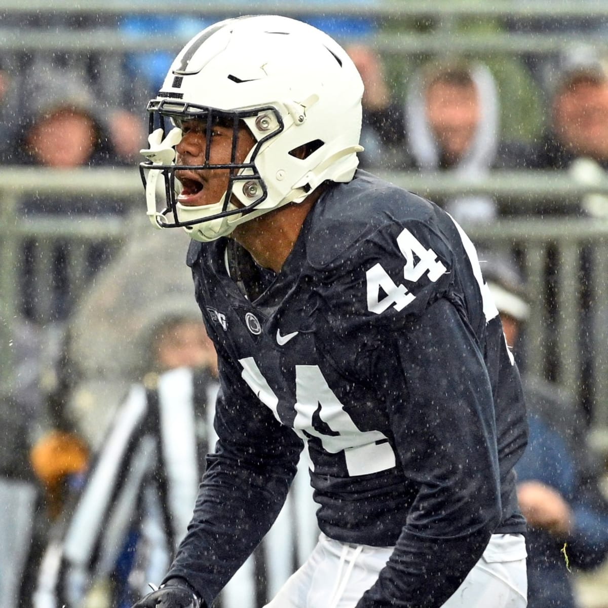 Las Vegas Raiders Sign Former Penn State TE Nick Bowers to Exclusive-Rights  Tender