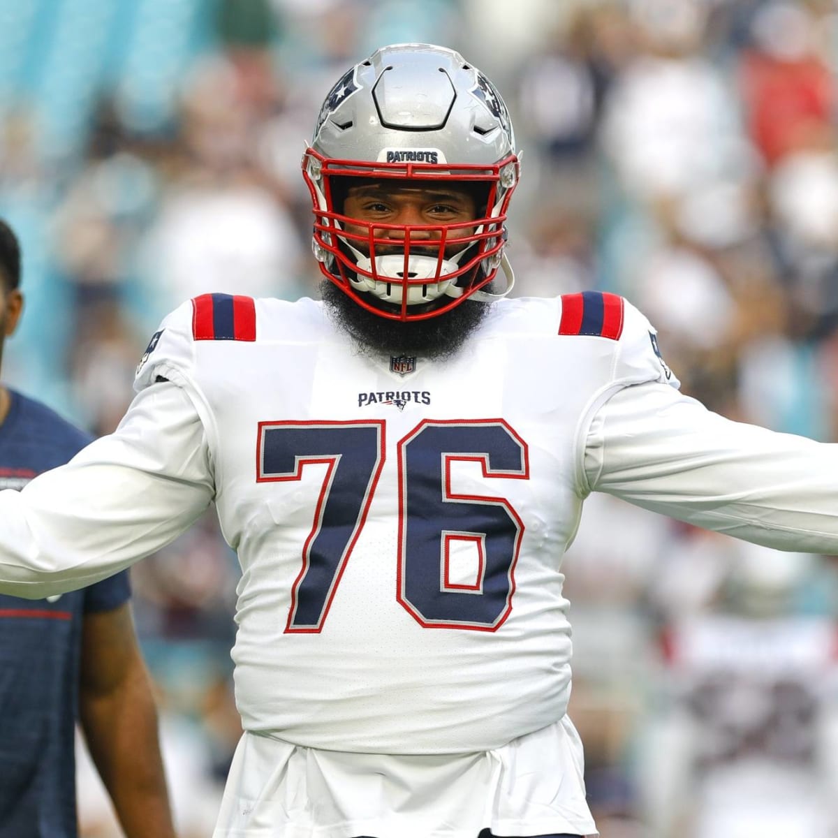 The Dolphins signed former Patriots' OT Isaiah Wynn to a 1-year deal.