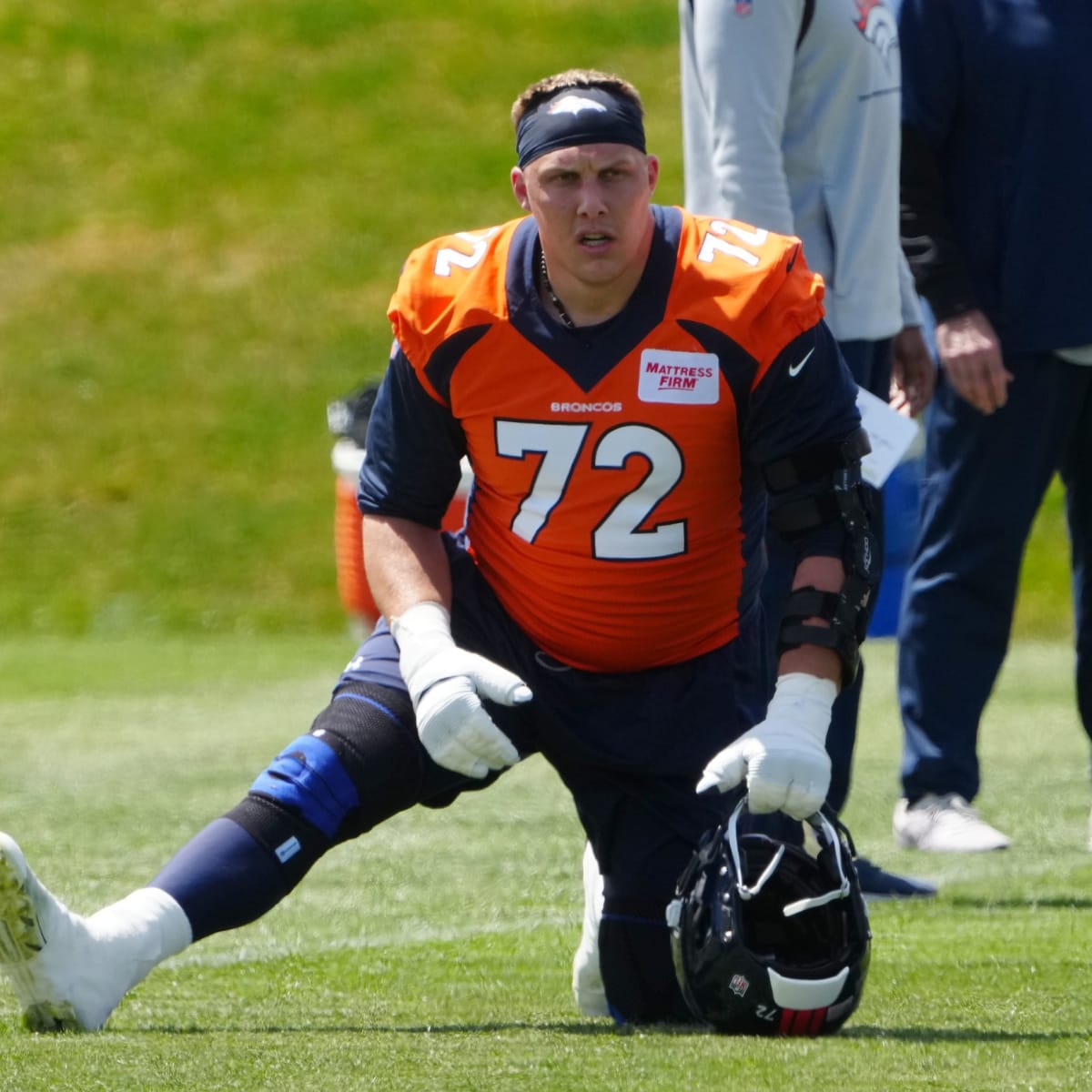 Denver Broncos: Garett Bolles posts workout video on Twitter