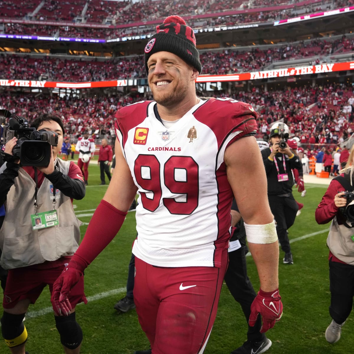 JJ Watt publicly responds to Pittsburgh Steelers comeback request - Mirror  Online