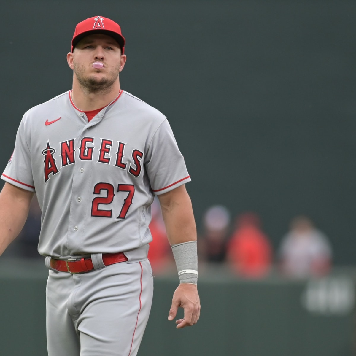 Look: Mike Trout In An Awful Slump This Weekend - The Spun: What's