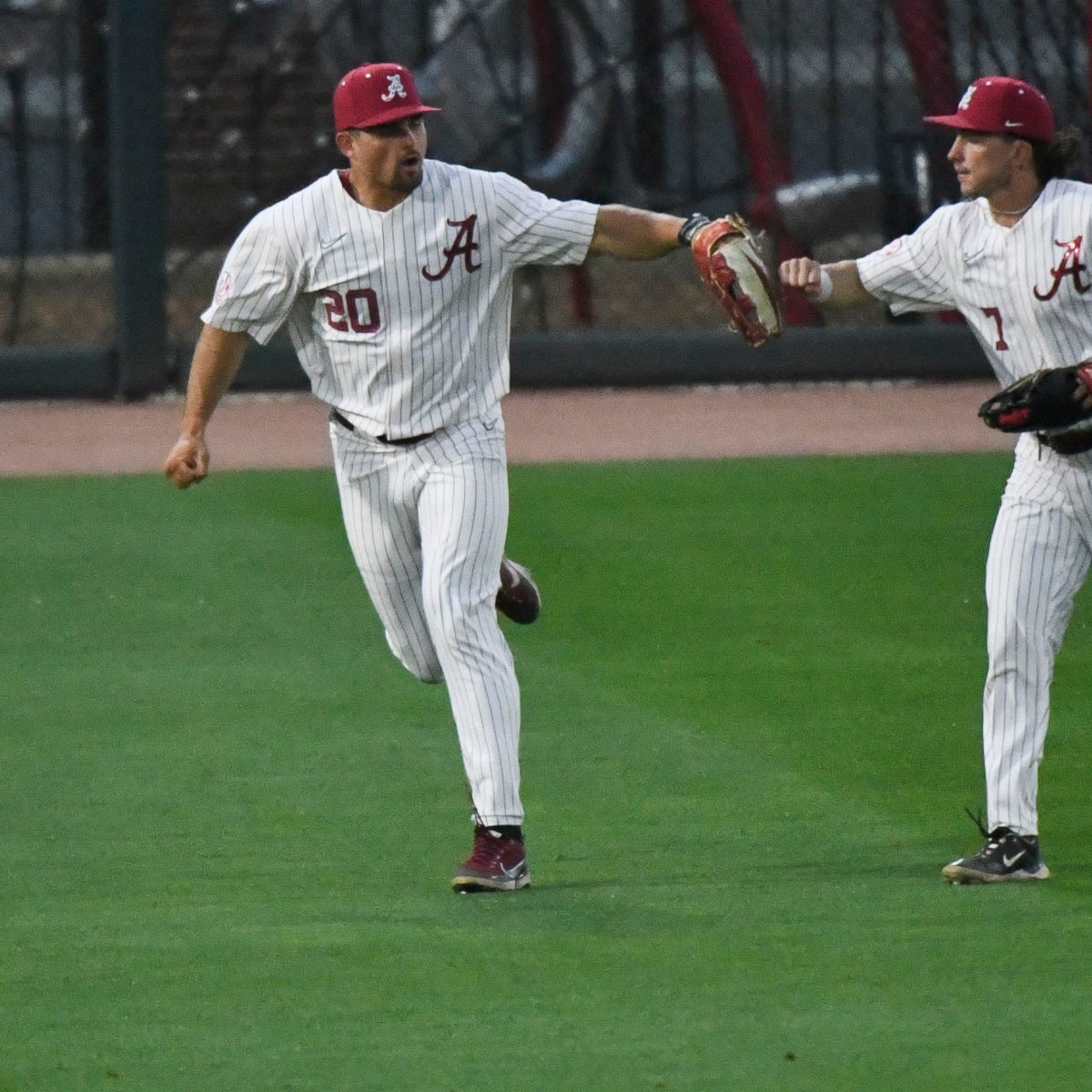 Alabama Baseball Suffers Pair of Losses at Tennessee in Sunday Doubleheader  - University of Alabama Athletics