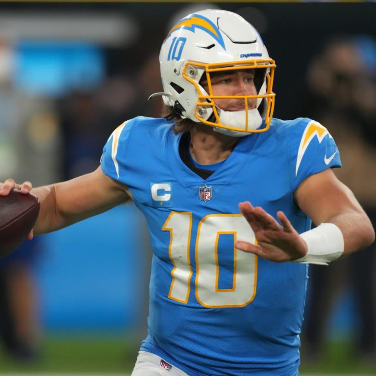 Los Angeles Chargers QB Justin Herbert taking go long to another level in  the NFL