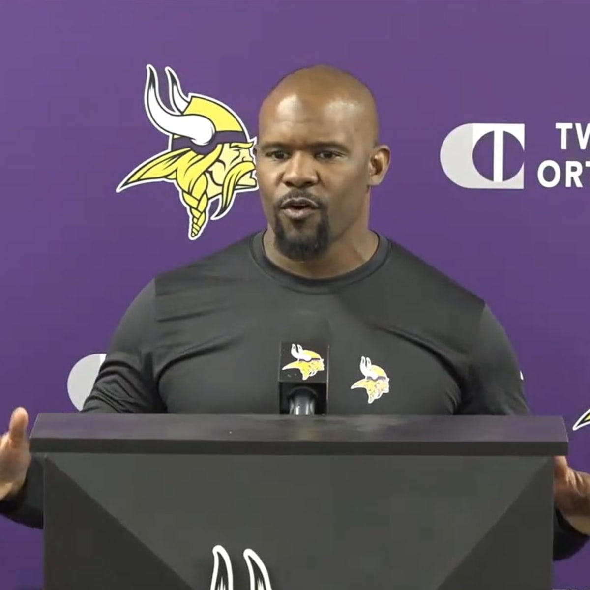 Vikings DC Brian Flores says he is 'aggressive by nature' as he