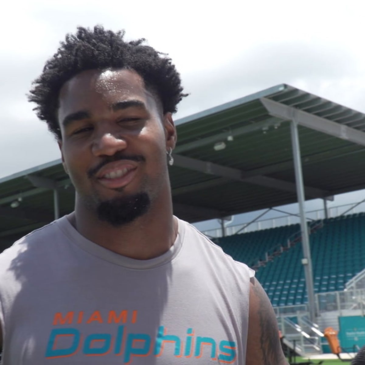 Dolphins wide receiver Jaylen Waddle comes back 'bigger, stronger