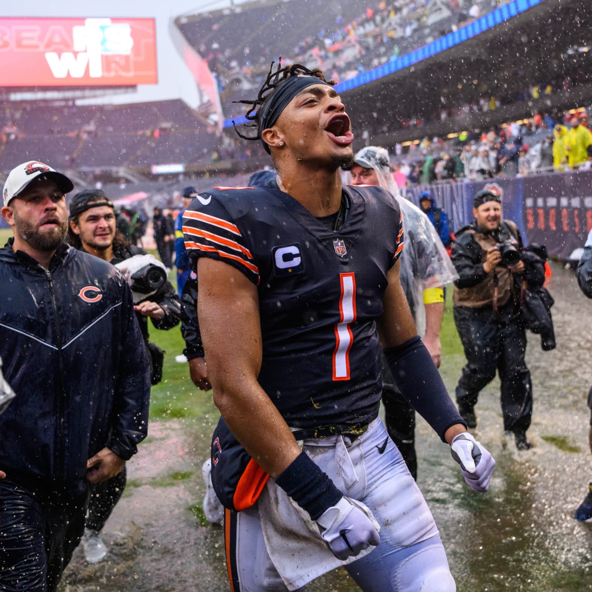 Chicago Bears make Justin Fields and NFL Draft decision which could impact  five teams - Mirror Online