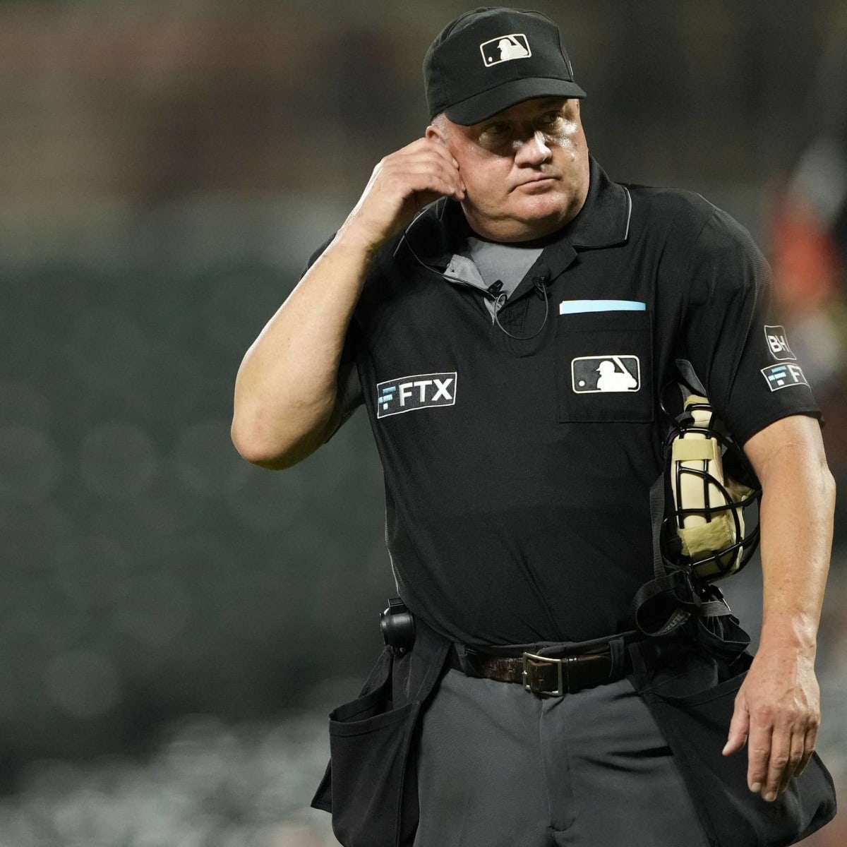 What does an MLB home plate umpire wear for protection  Quora