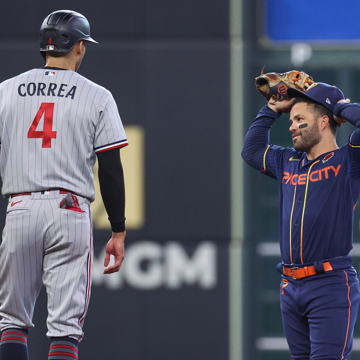 Astros calling up top prospect Carlos Correa