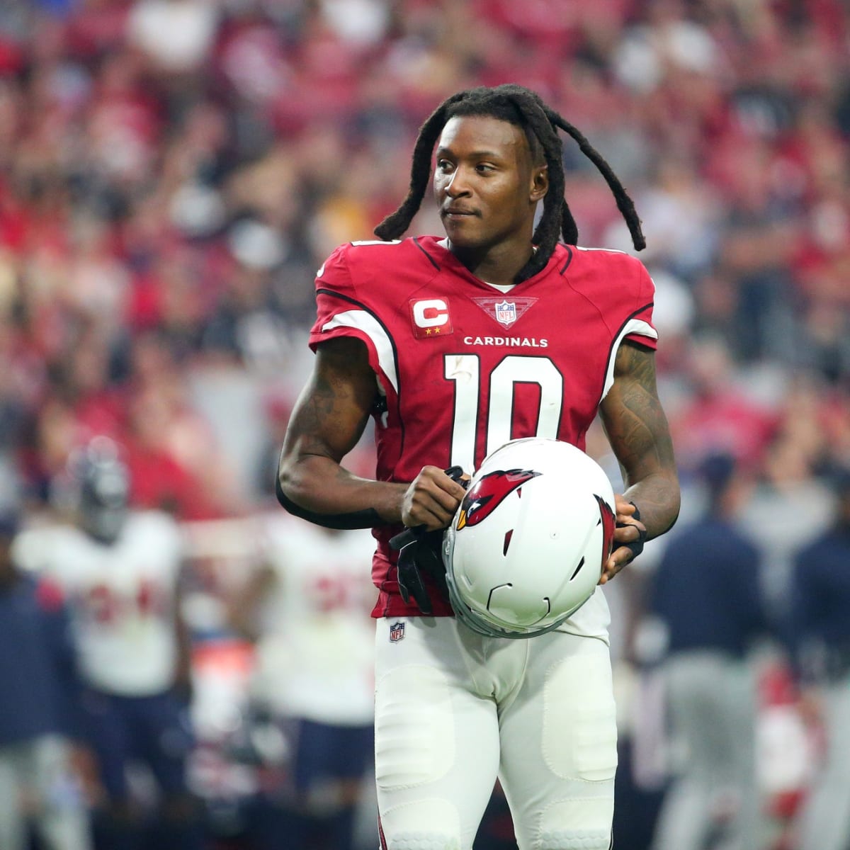 DeAndre Hopkins Signs With Tennessee Titans: Fantasy Impact for Treylon  Burks, Derrick Henry, and Others