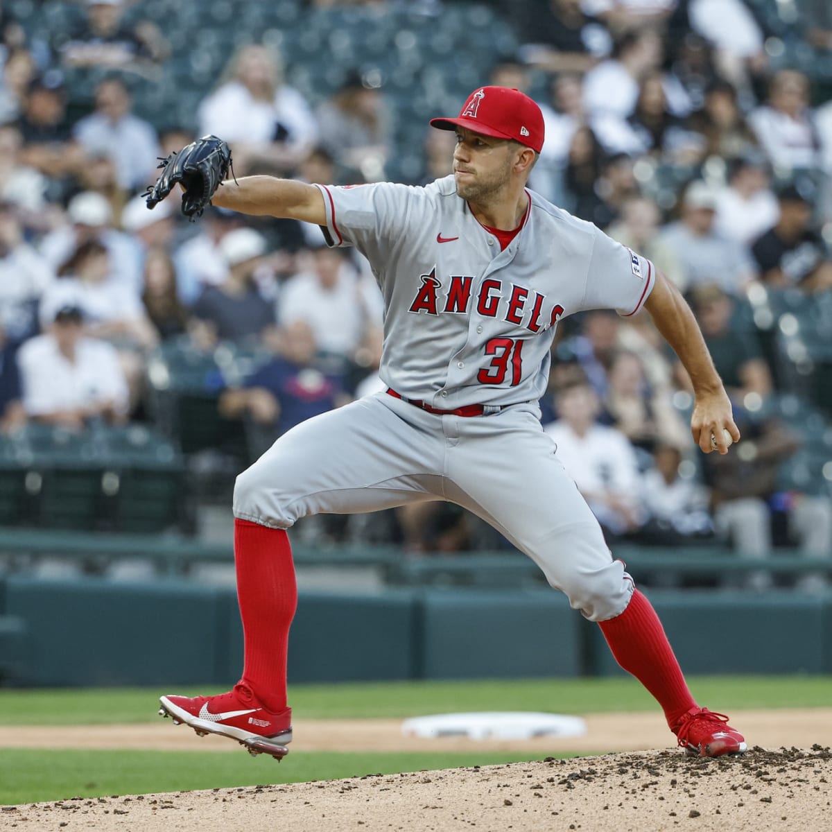Angels receive massive injury update on top prospect