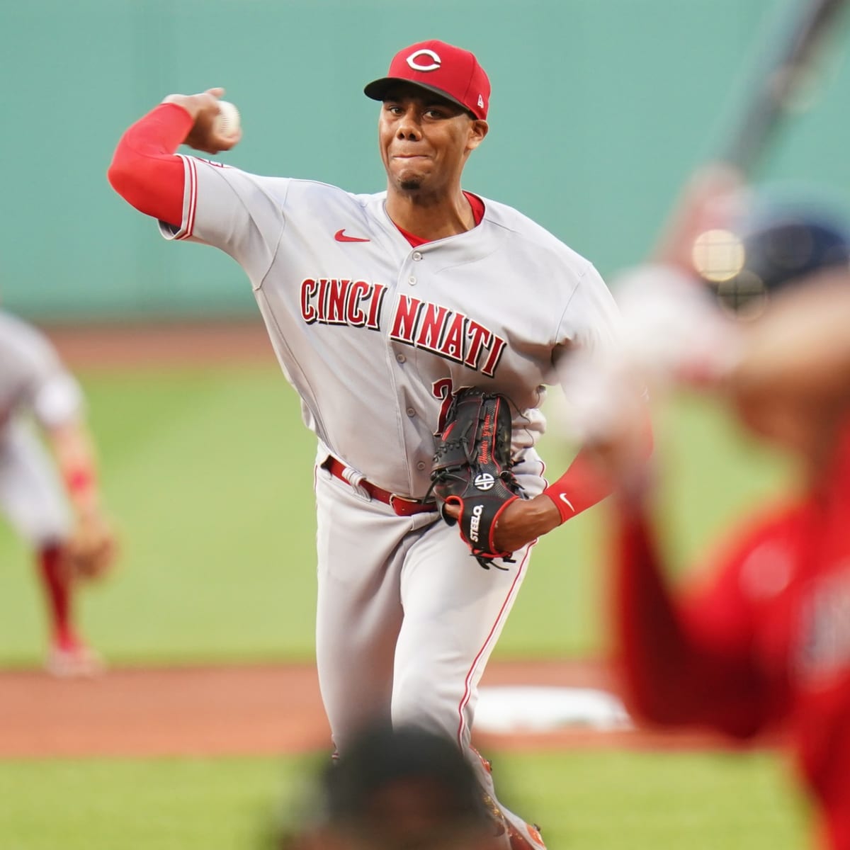 Reds pitcher Greene becomes first rookie to accomplish this feat in modern  era