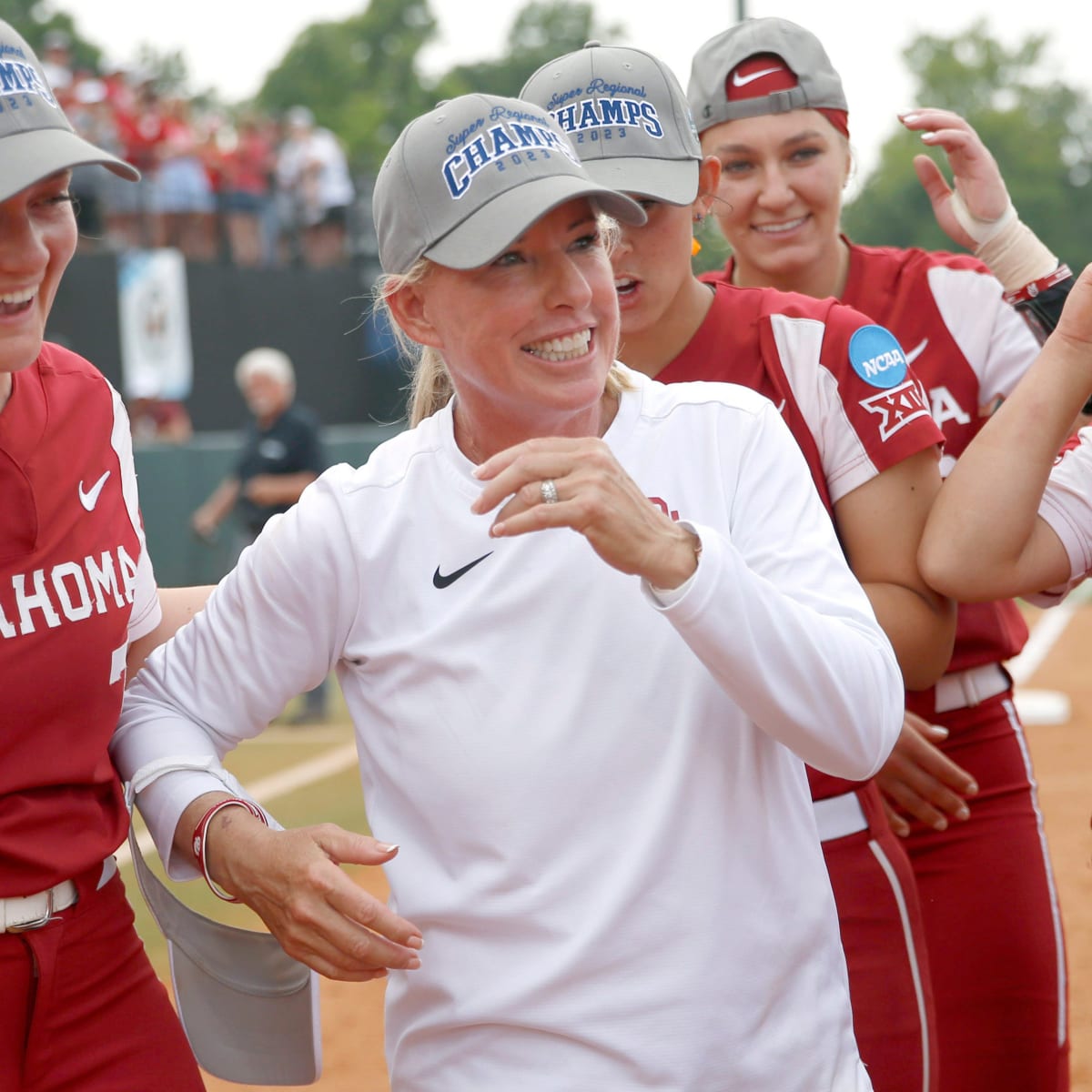 Top of the World Oklahoma Sooners 2023 NCAA Softball Women's College World  Series Champions Hat