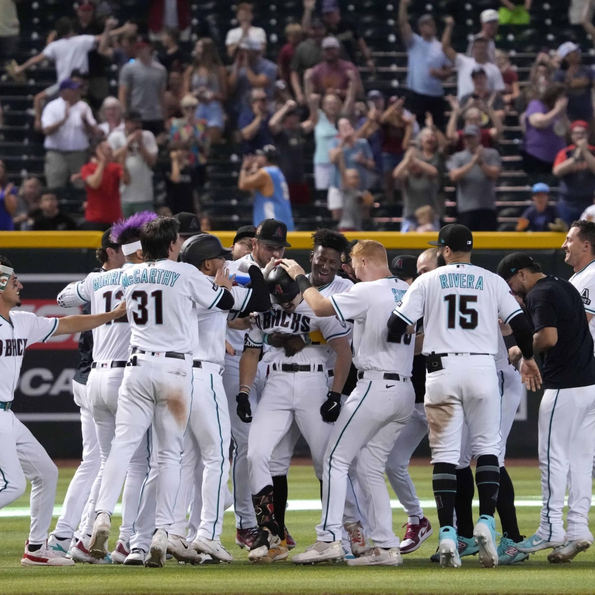 Diamondbacks make dubious MLB history with record 23rd consecutive road  loss