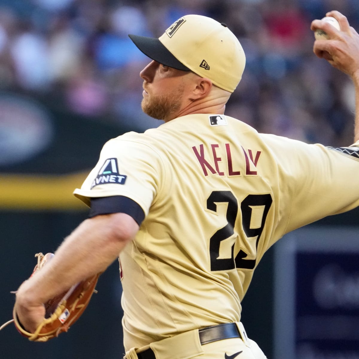 Kelly throws 7 strong innings, Diamondbacks beat Braves 3-2 for