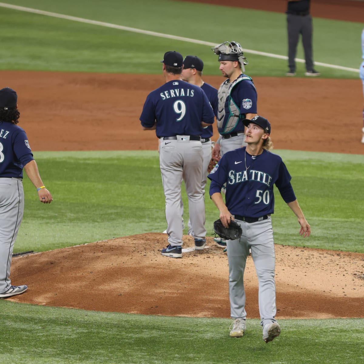 Braves rally, hand Mariners' Bryce Miller first loss