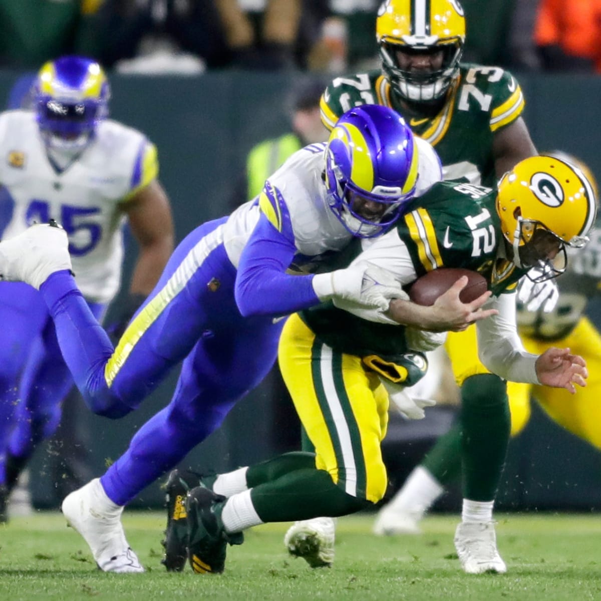 Super Bowl champion Leonard Floyd reunites with Bills' Von Miller