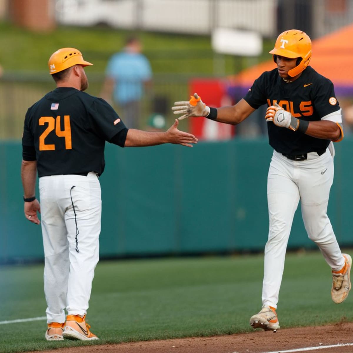 Vols Baseball Updates, Score, Game Notes: No. 1 Tennessee vs. Mississippi  State Game Two - Sports Illustrated Tennessee Volunteers News, Analysis and  More