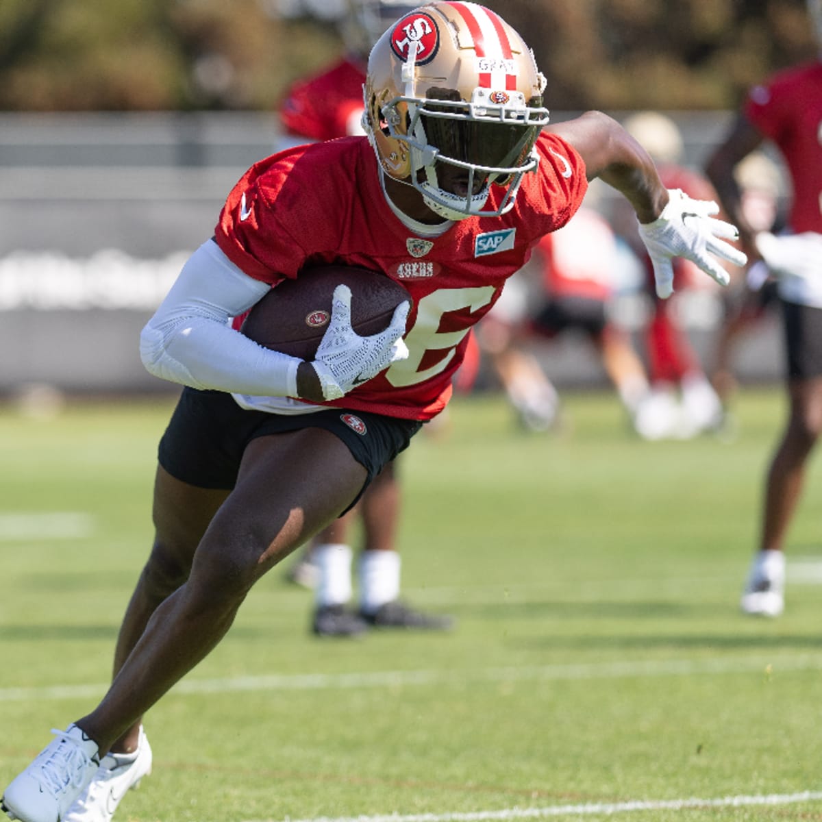 San Francisco 49ers: First look at @cantguard5 & @3_too_live in red and  gold @rkangphoto/NFL…