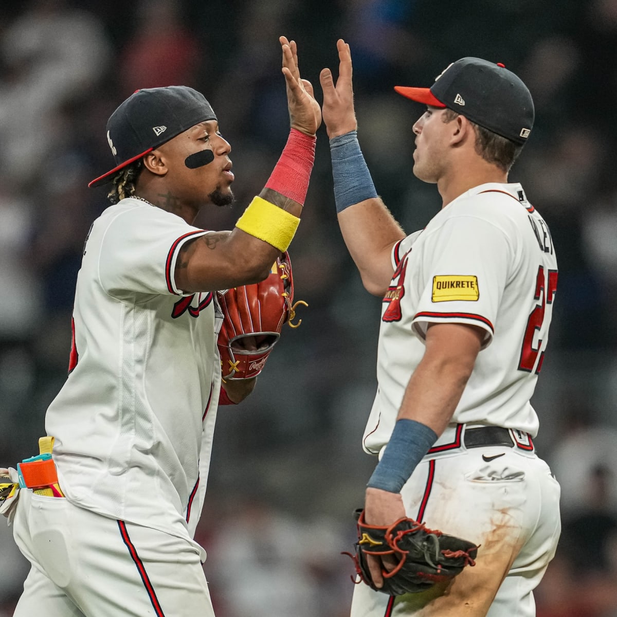 Pete Alonso makes his black Mets jerseys pitch: 'Friday Night