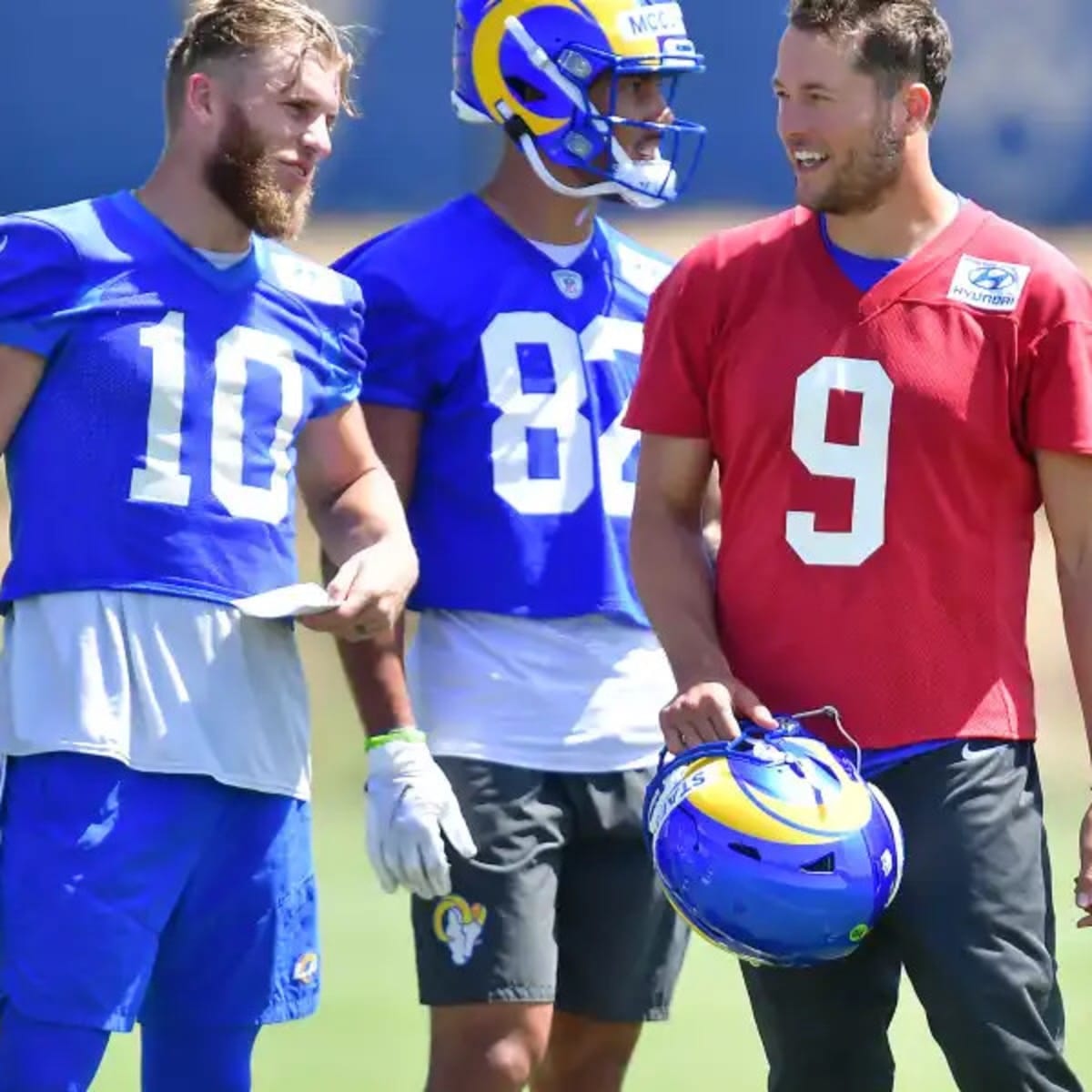 LA Rams hold tailgate party in Tujunga ahead of season opener - ABC7 Los  Angeles