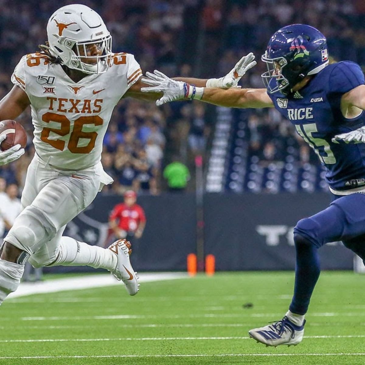 Expert score predictions for No. 11 Texas vs. Rice in Week 1