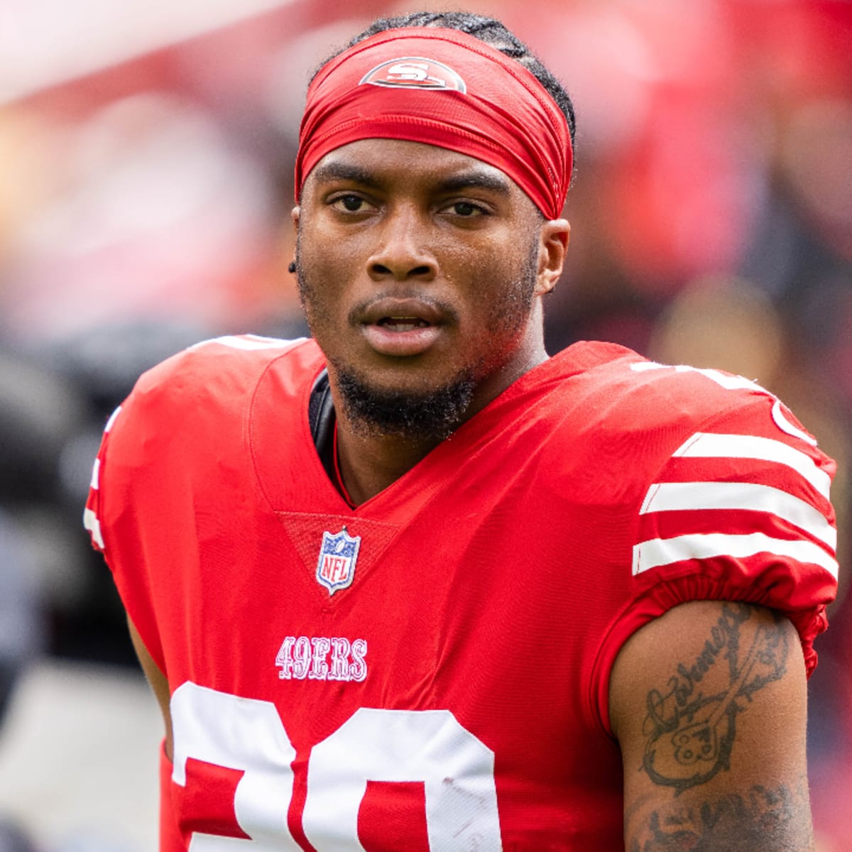 San Francisco 49ers cornerback Ambry Thomas (20) warms up before an NFL  football game against the New Orleans Saints, Sunday, Nov.27, 2022, in  Santa Clara, Calif. (AP Photo/Scot Tucker Stock Photo - Alamy