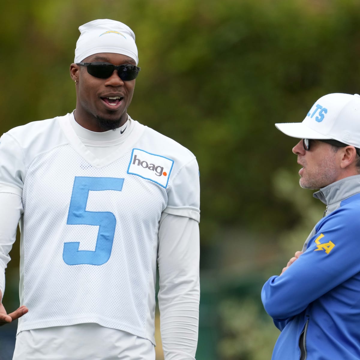 Chargers WR Coach Believes Joshua Palmer Can Adapt to Any Situation -  Sports Illustrated Los Angeles Chargers News, Analysis and More