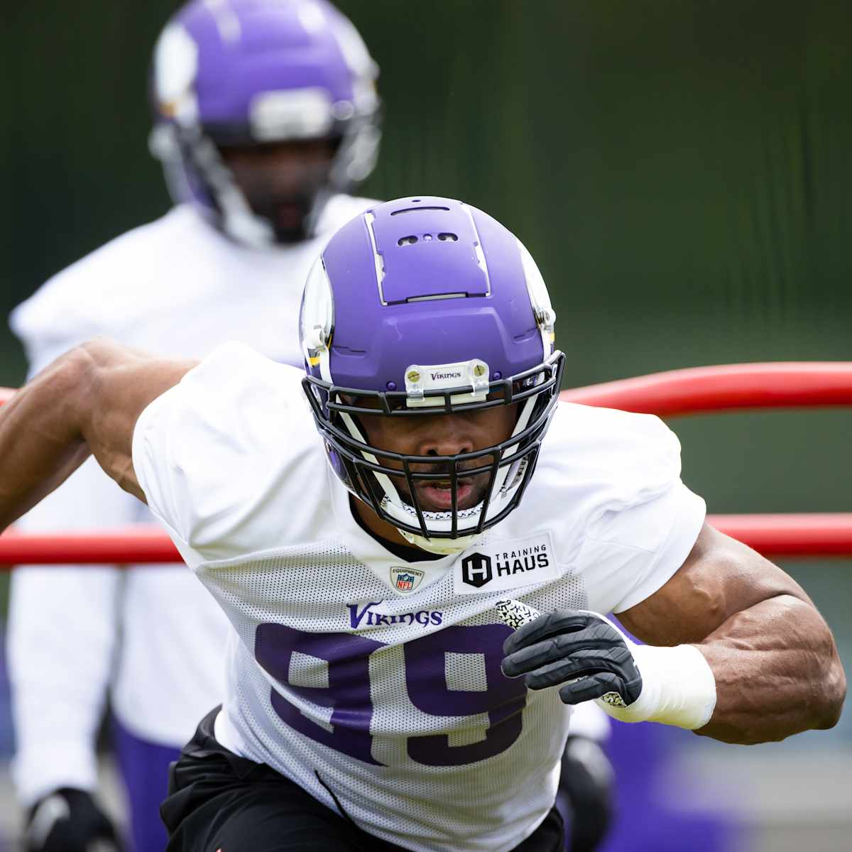 Danielle Hunter, Vikings reach new 1-year deal worth reported $20 million