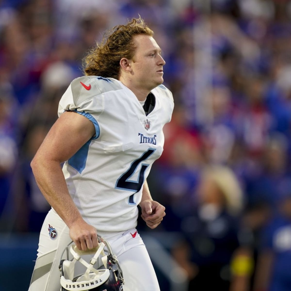 Tennessee Titans punter Ryan Stonehouse (4) punts the ball before their  game against the New York Giants Sunday, Sept. 11, 2022, in Nashville,  Tenn. (AP Photo/Wade Payne Stock Photo - Alamy