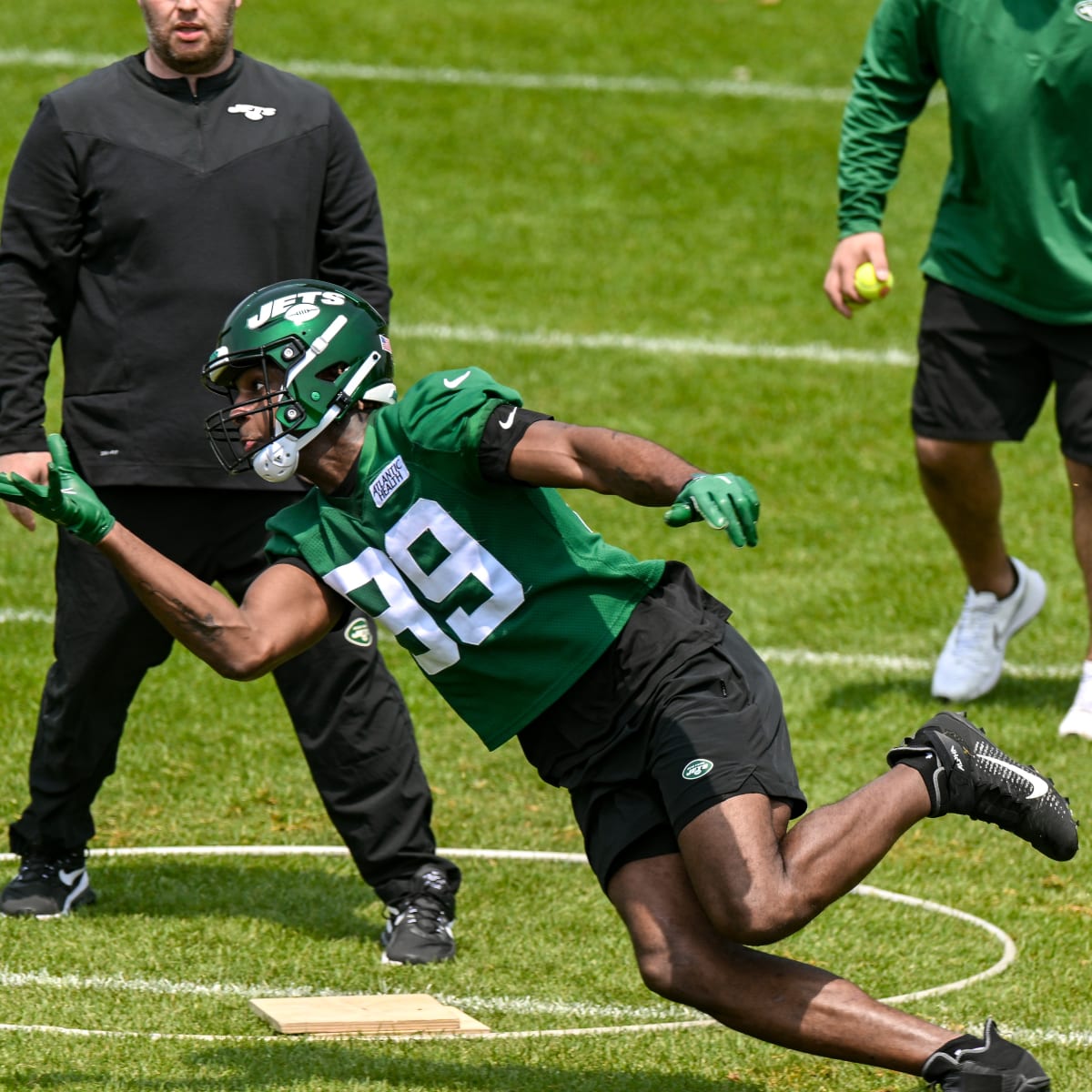 New York Jets' Will McDonald participates in a drill at the NFL